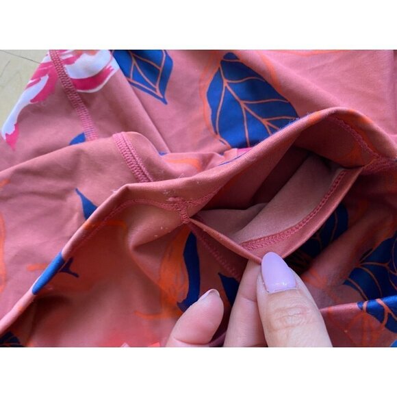 MAAJI Women's Activewear Hi Waist Rust Leggings Sz Medium Leaves - Picture 3 of 4